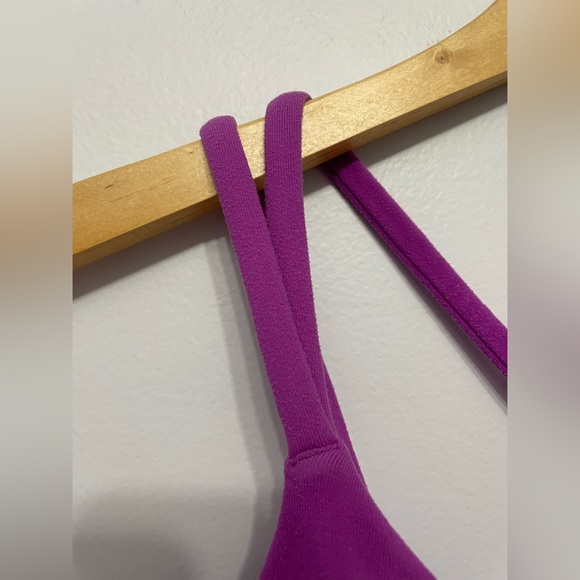 LULULEMON Unique Cross Back Tank - Picture 2 of 5